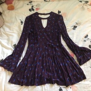 FREE PEOPLE Bell Sleeve Dress - WITH POCKETS!!